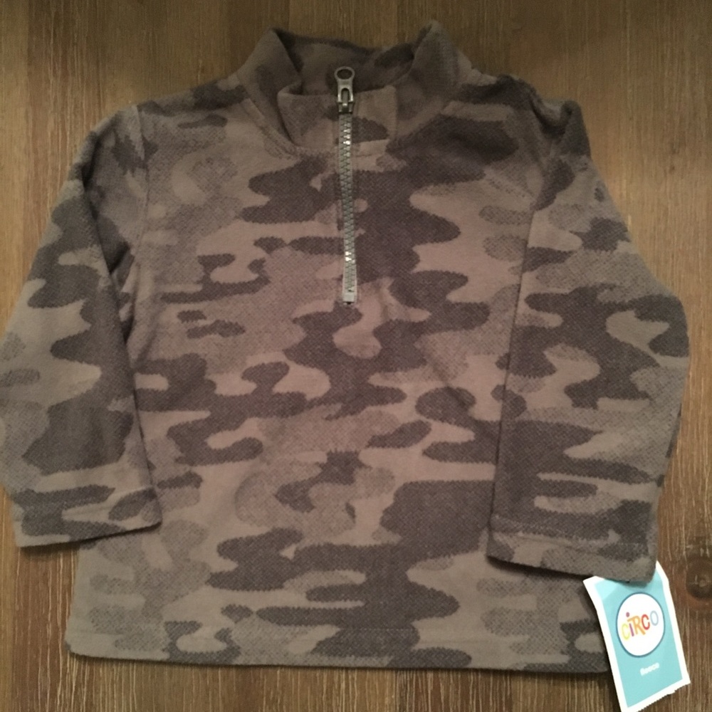 Baby fleece camouflage print sweater